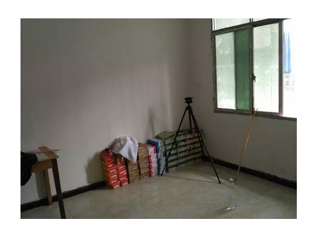 邵东工业品市场附近 2室1厅 简单装修 450元/月